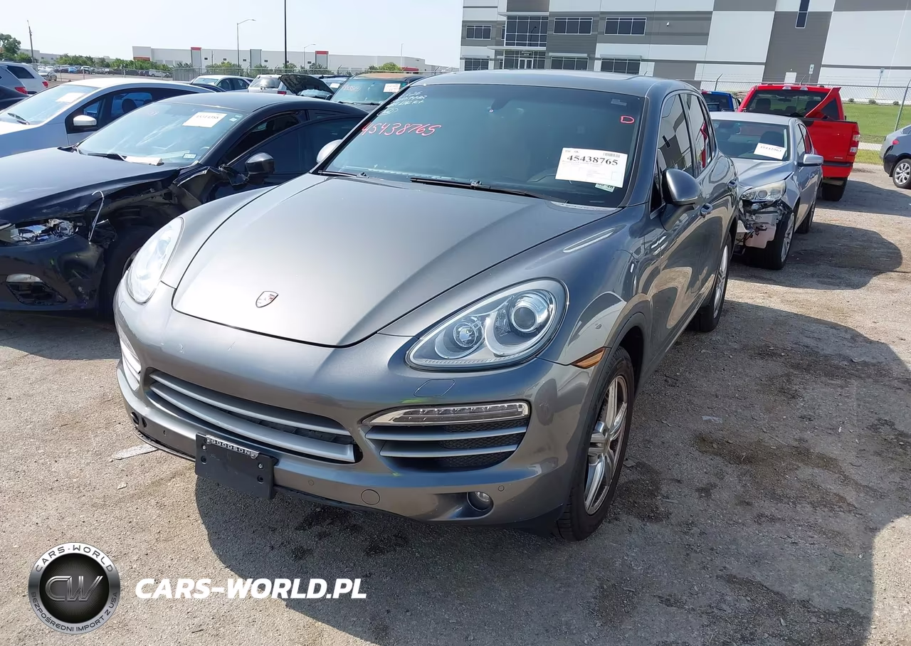 2014 Porsche Cayenne Platinum Edition VIN:WP1AA2A27ELA95271 - 2