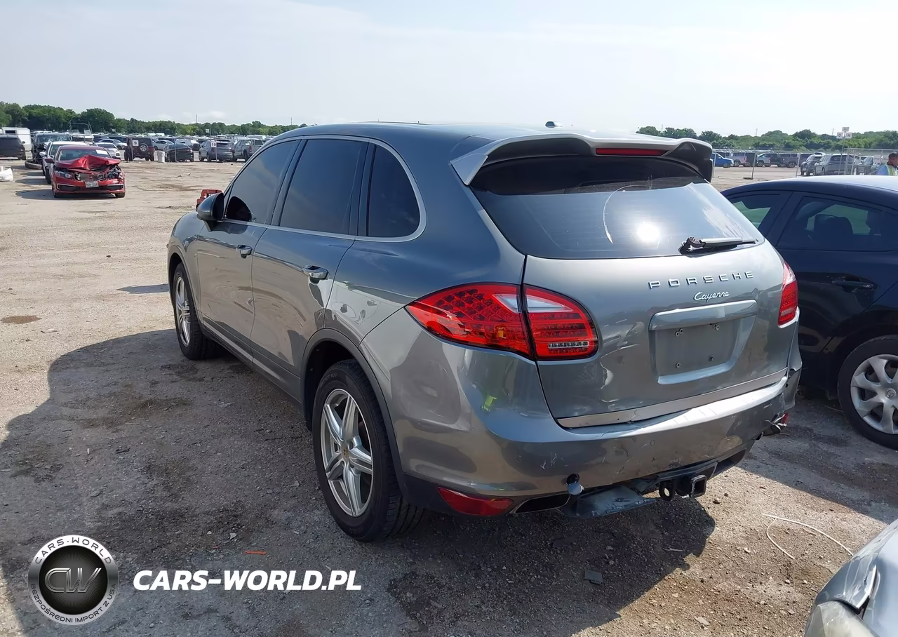 2014 Porsche Cayenne Platinum Edition VIN:WP1AA2A27ELA95271 - 3