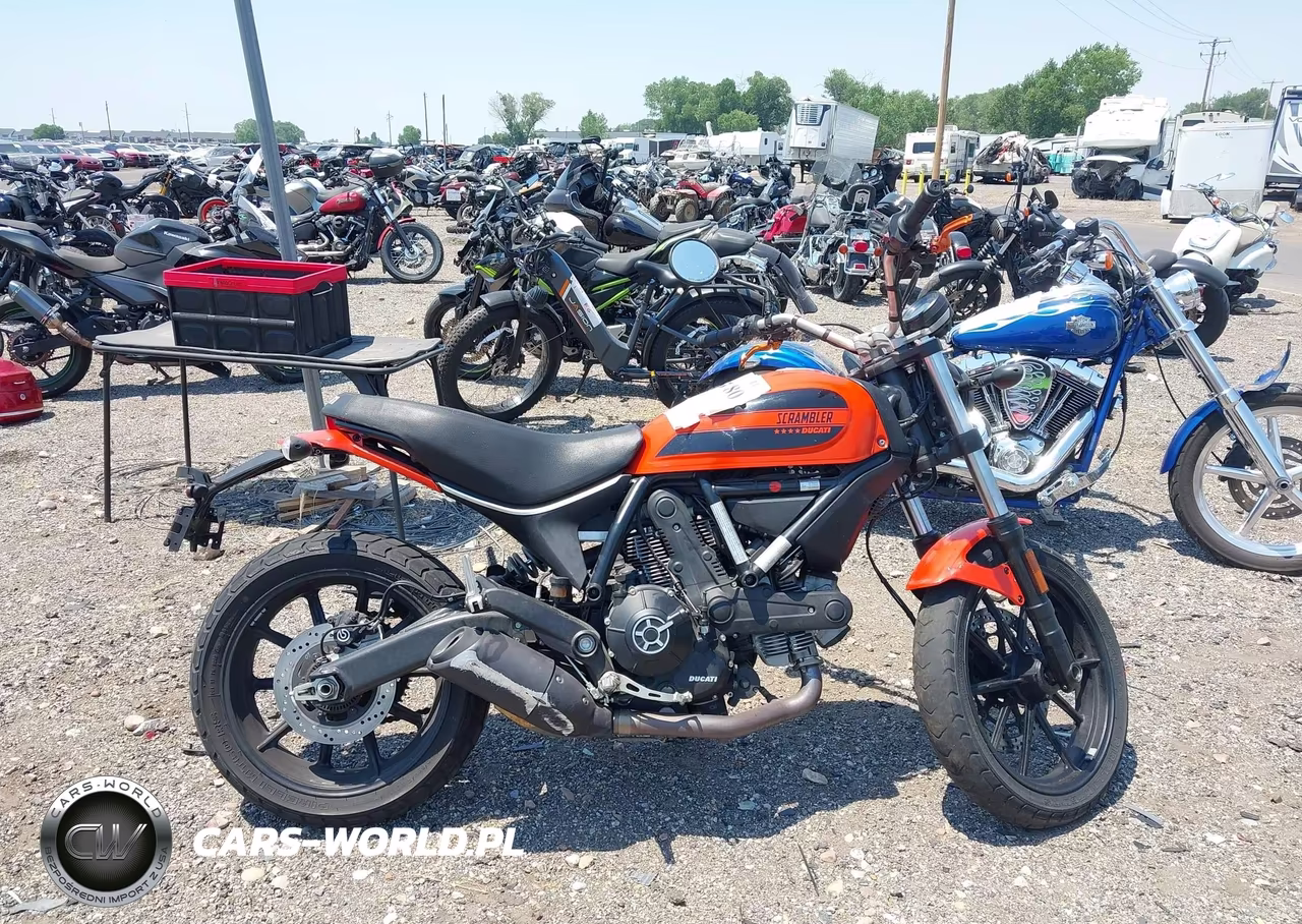 2016 Ducati Scrambler VIN:ML015AXG5GT000079 - 11