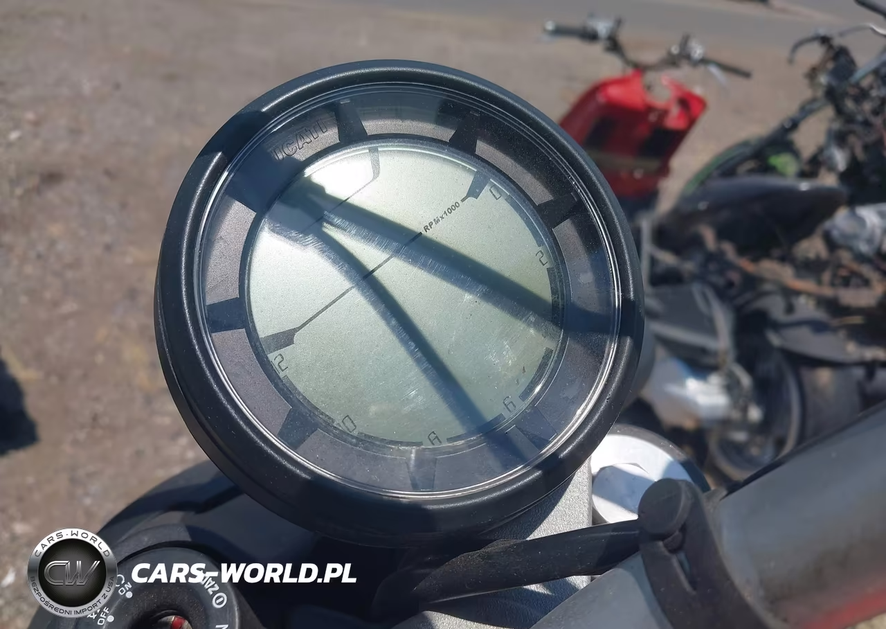 2016 Ducati Scrambler VIN:ML015AXG5GT000079 - 7