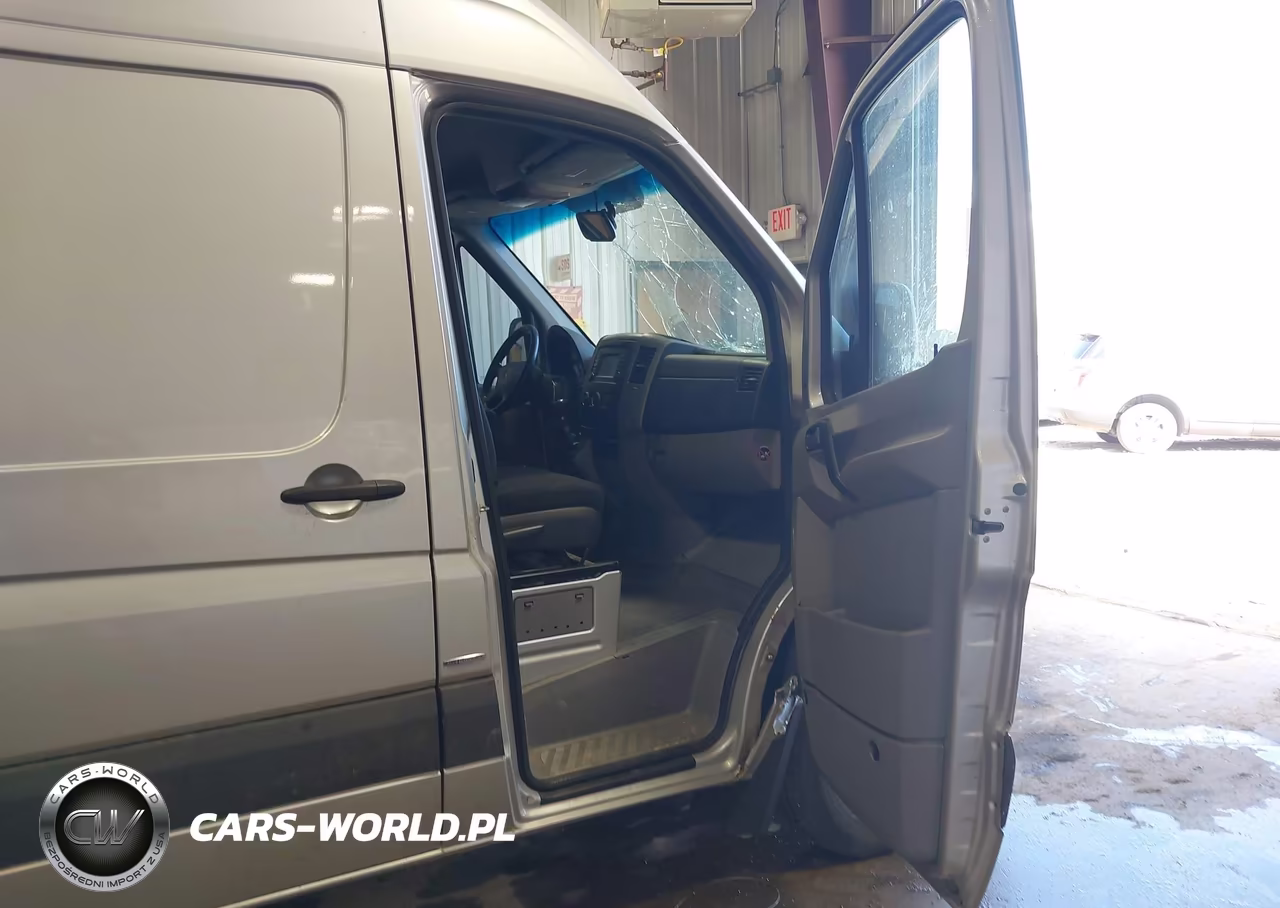2016 Mercedes-Benz Sprinter 2500 High Roof VIN:WD3PE8DD9GP307108 - 5