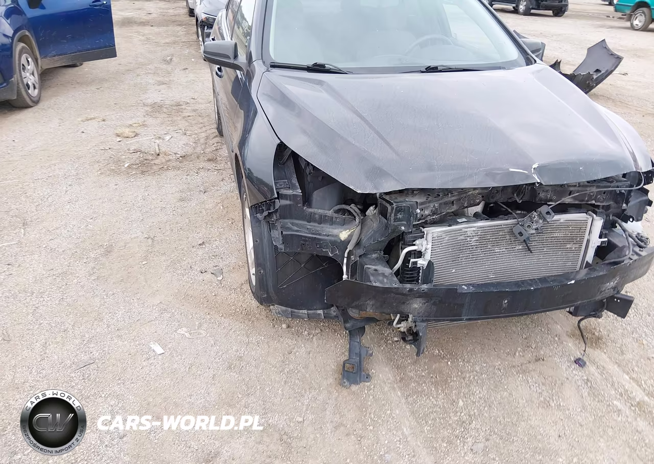 2013 Chevrolet Malibu 1Ls VIN:1G11B5SAXDF211056 - 14