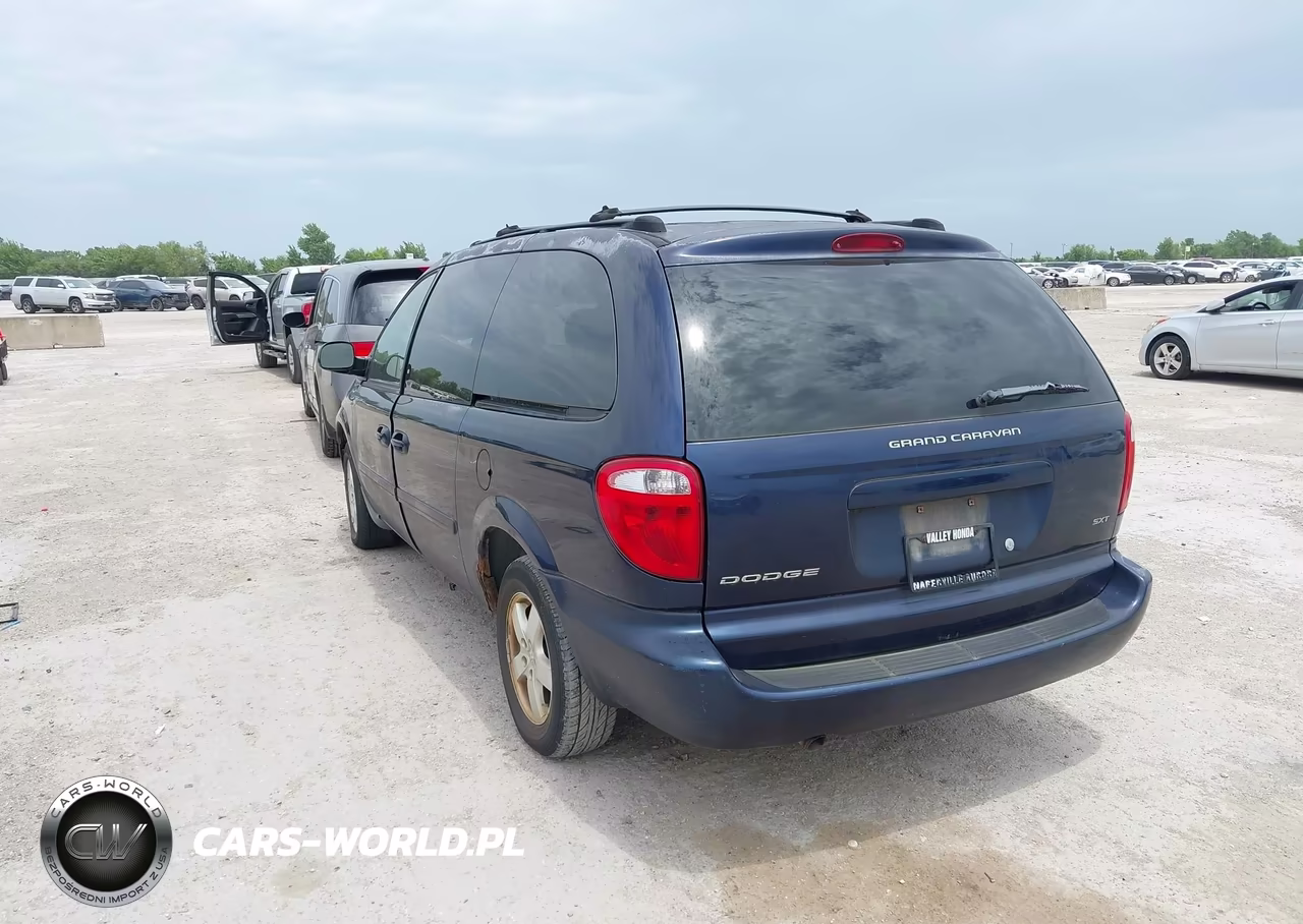 2005 Dodge Caravan Sxt VIN:2D4GP44L25R316179 - 3