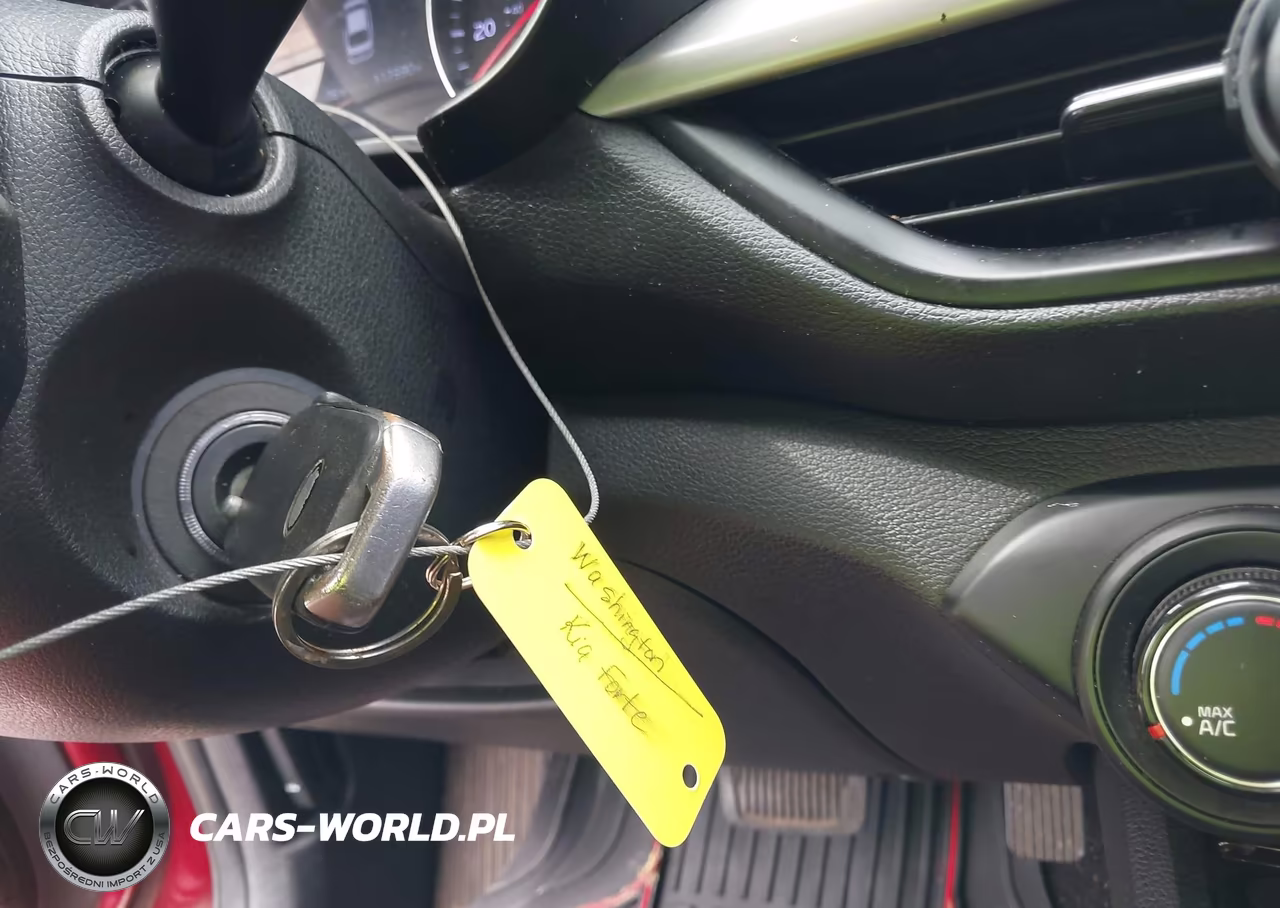 2021 Kia Forte Lxs VIN:3KPF24AD2ME409854 - 11