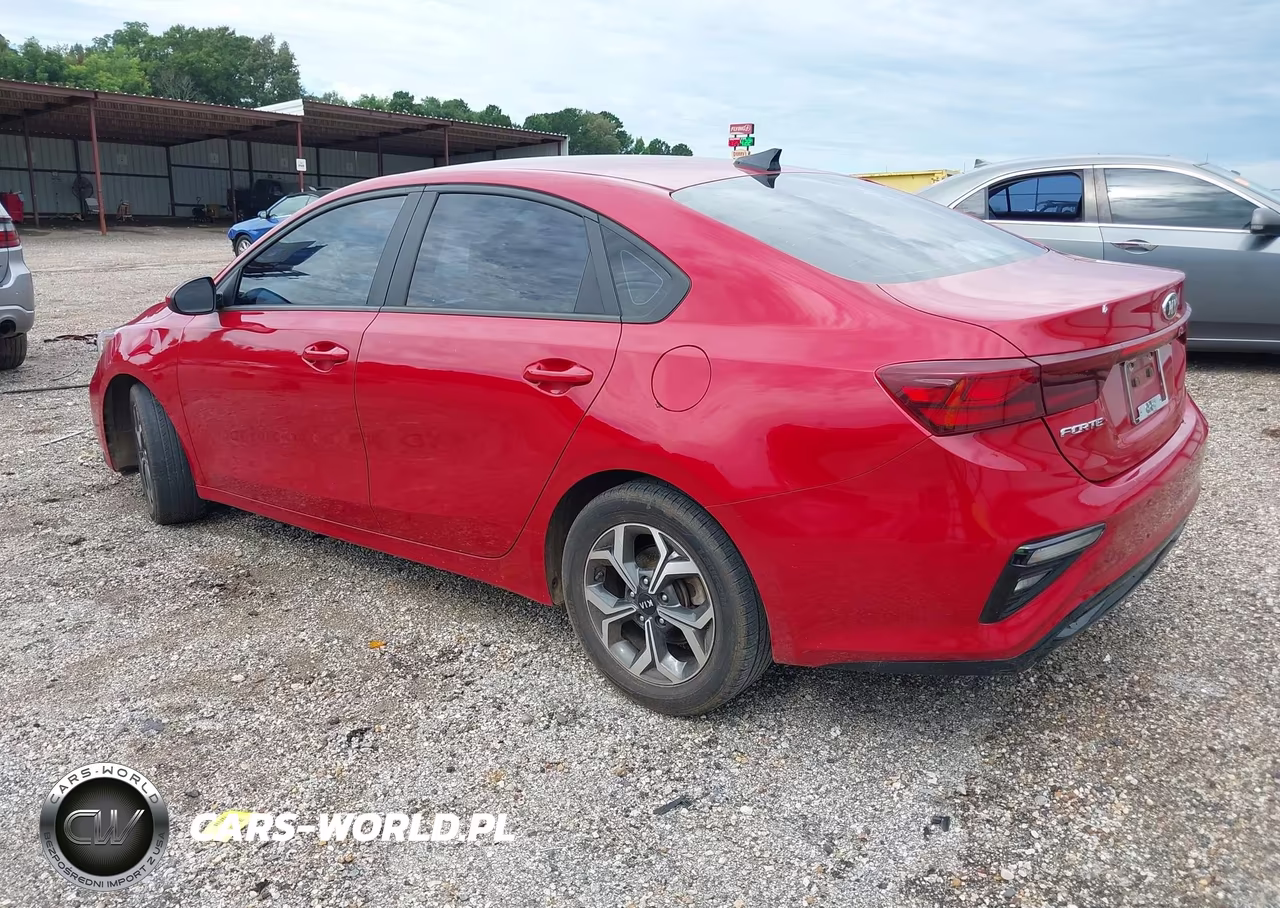 2021 Kia Forte Lxs VIN:3KPF24AD2ME409854 - 3