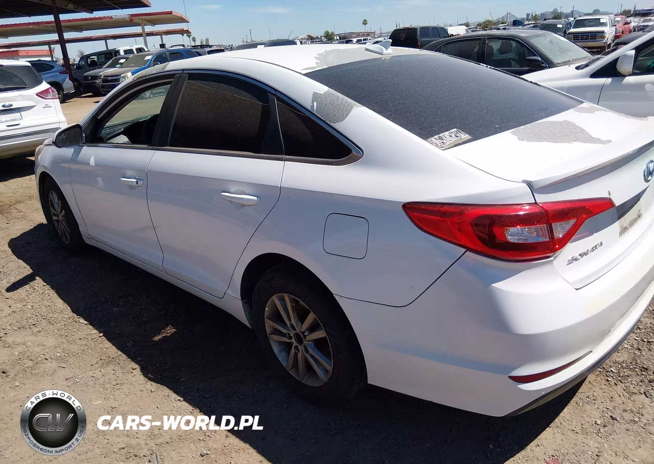 2016 Hyundai Sonata Se VIN:5NPE24AF0GH373630 - 3