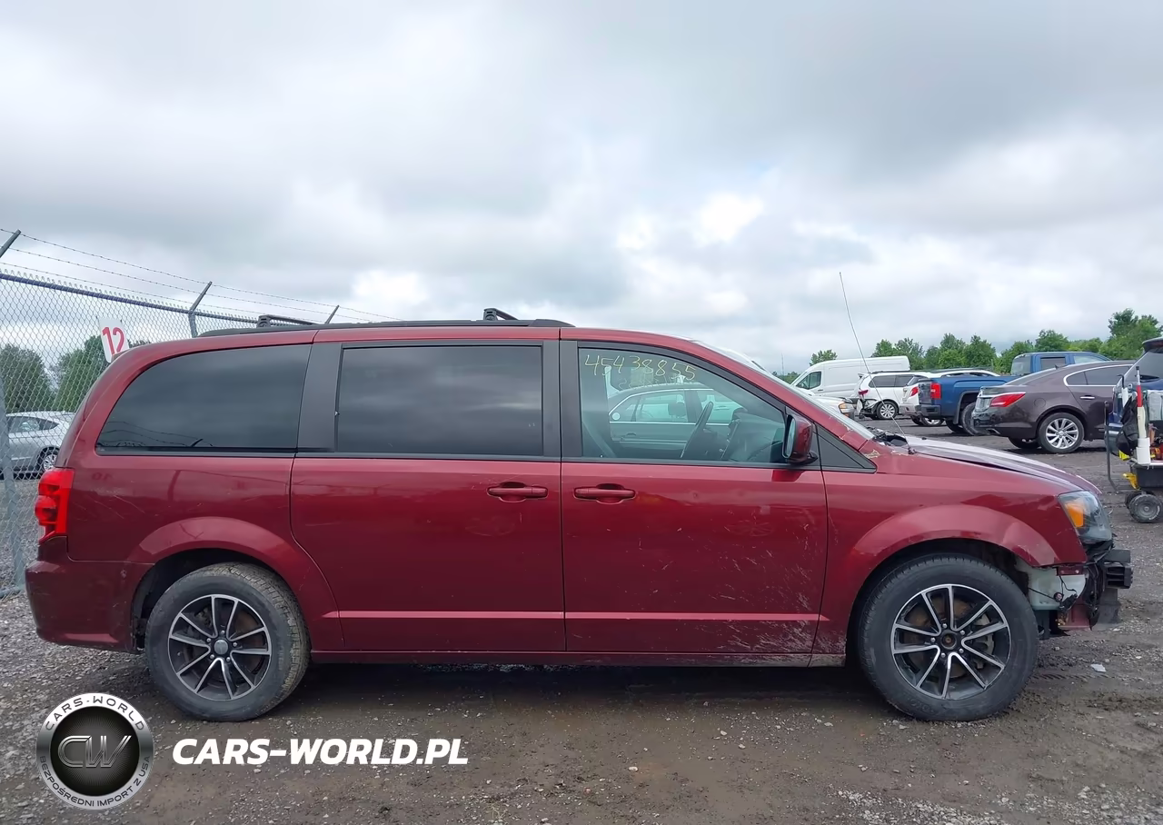 2019 Dodge Grand Caravan Gt VIN:2C4RDGEG9KR660931 - 13