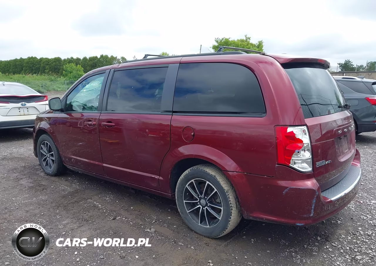 2019 Dodge Grand Caravan Gt VIN:2C4RDGEG9KR660931 - 3
