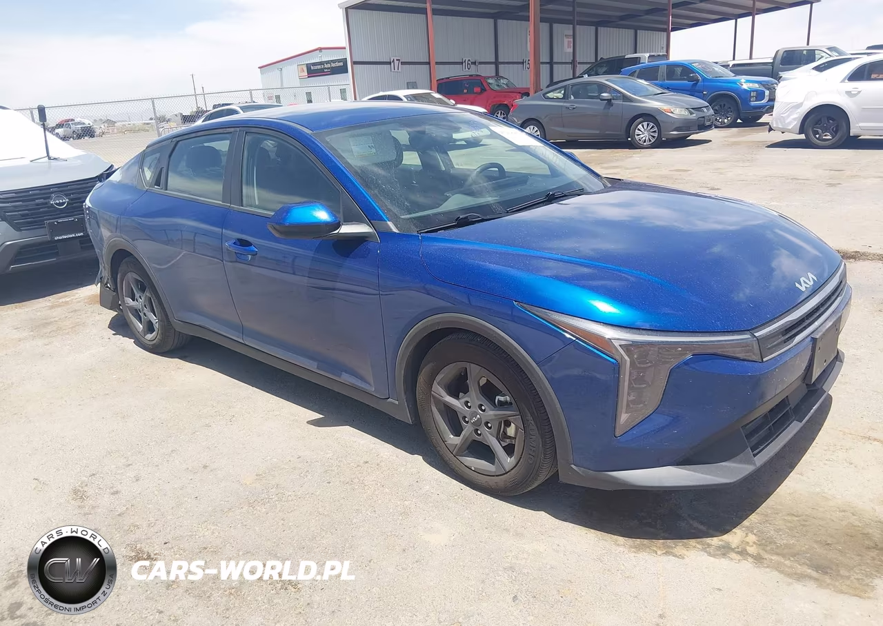 2025 Kia K4 Lxs