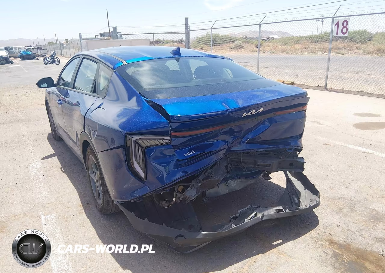 2025 Kia K4 Lxs VIN:3KPFT4DE2SE072522 - 6