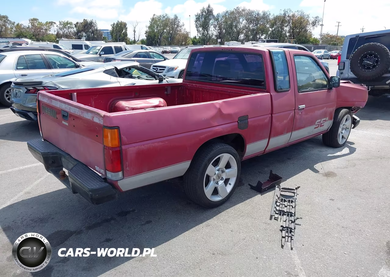 1992 Nissan Truck King Cab Se VIN:1N6HD16SXNC359445 - 4