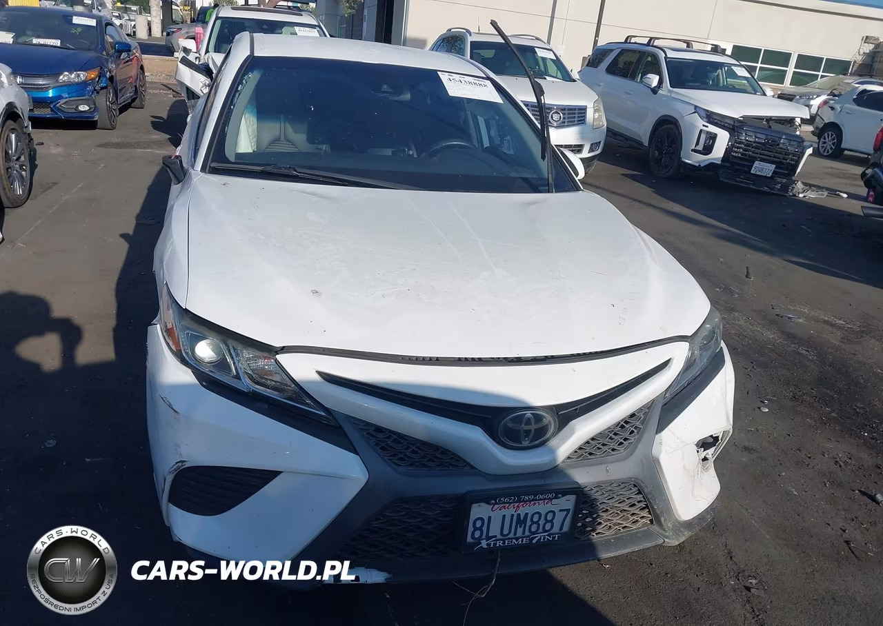 2019 Toyota Camry Se VIN:4T1B11HK0KU843995 - 13