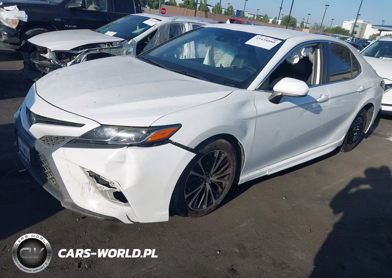 2019 Toyota Camry Se VIN:4T1B11HK0KU843995 - 2