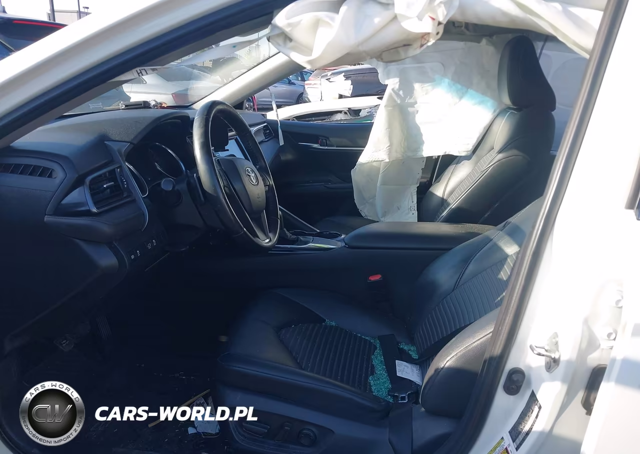2019 Toyota Camry Se VIN:4T1B11HK0KU843995 - 5