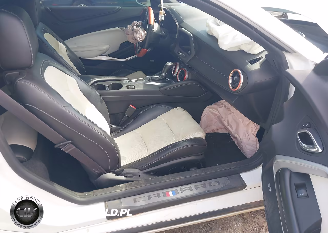 2016 Chevrolet Camaro 2Lt VIN:1G1FD1RS9G0143704 - 5
