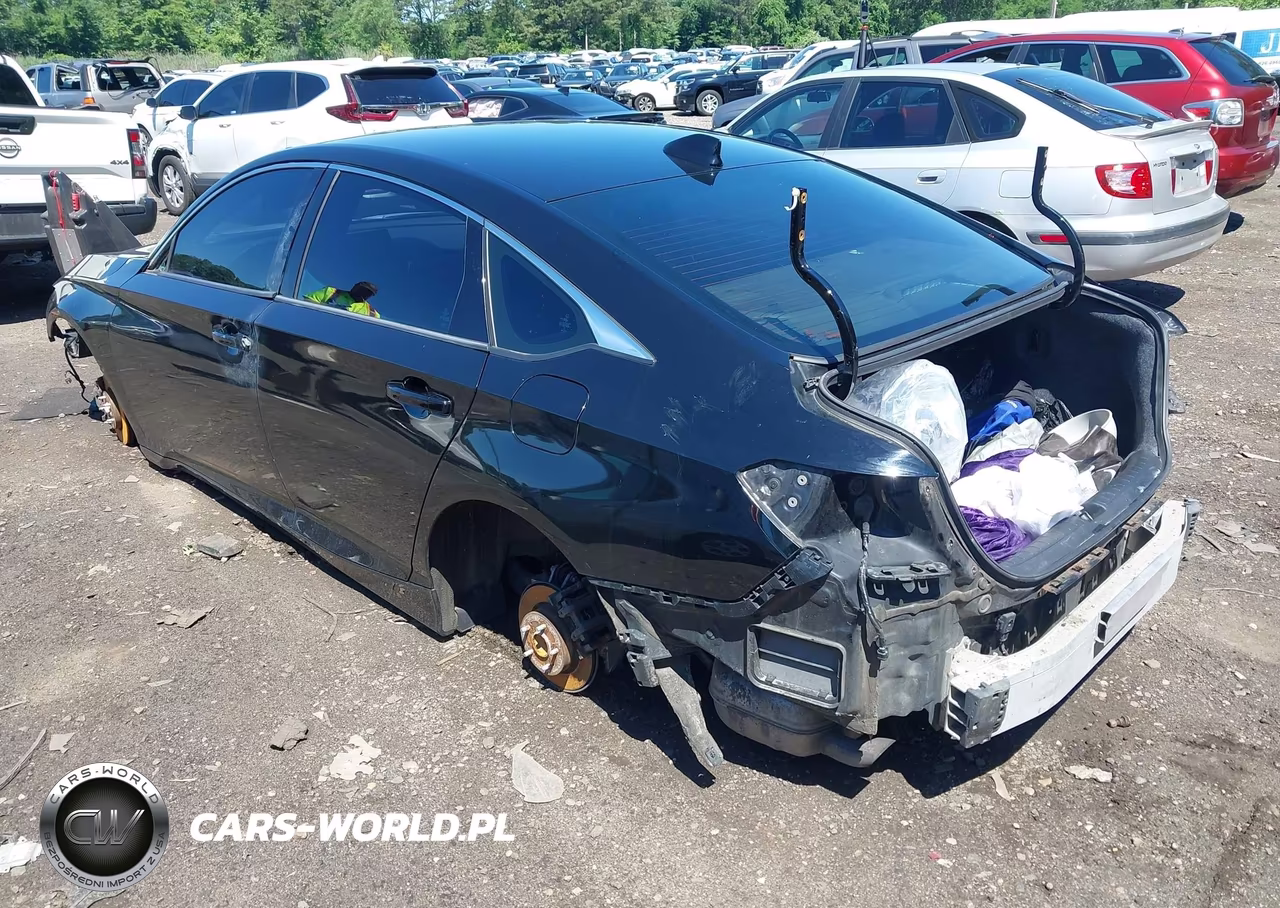 2018 Honda Accord Sport VIN:1HGCV1F36JA091875 - 3