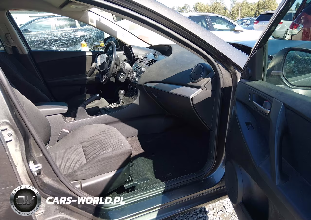 2013 Mazda Mazda3 I Touring VIN:JM1BL1VP4D1791368 - 17
