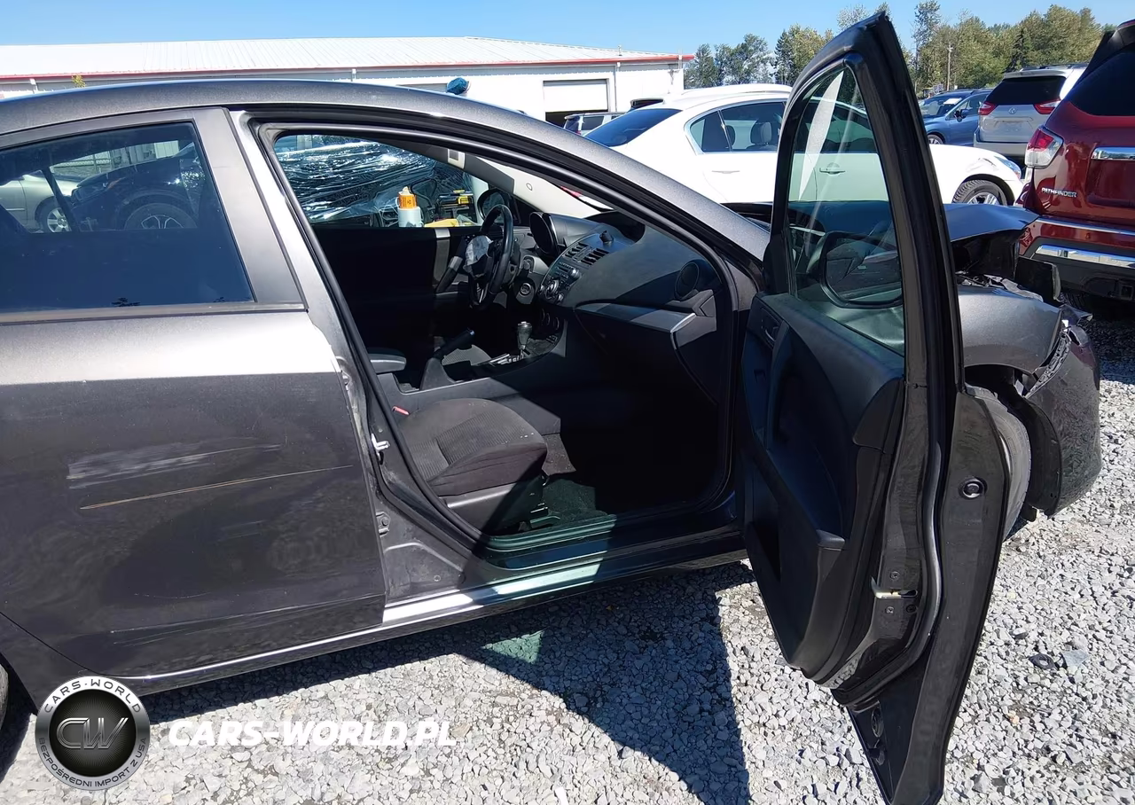 2013 Mazda Mazda3 I Touring VIN:JM1BL1VP4D1791368 - 5