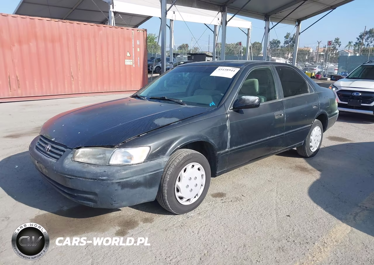 1999 Toyota Camry Le VIN:JT2BG22K5X0312414 - 2
