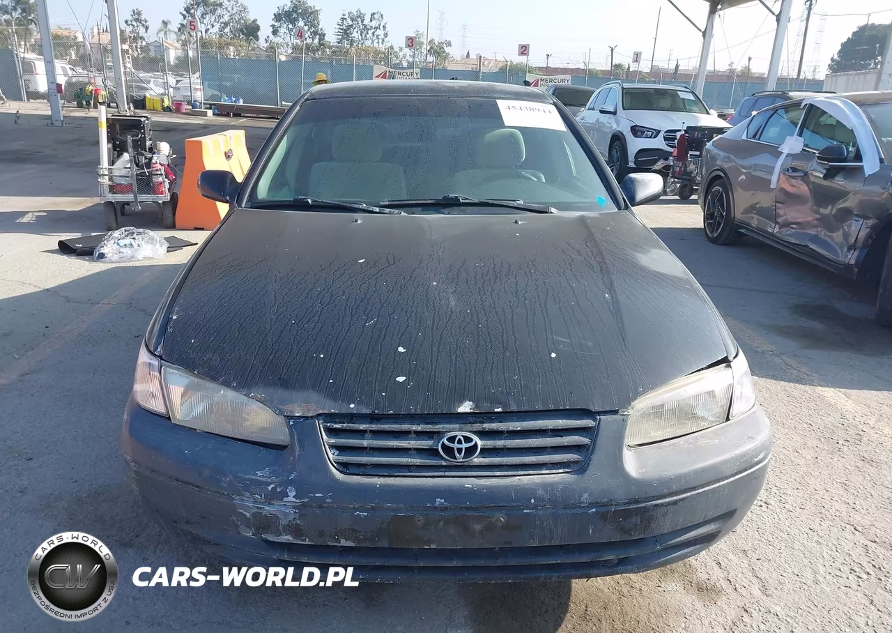 1999 Toyota Camry Le VIN:JT2BG22K5X0312414 - 6