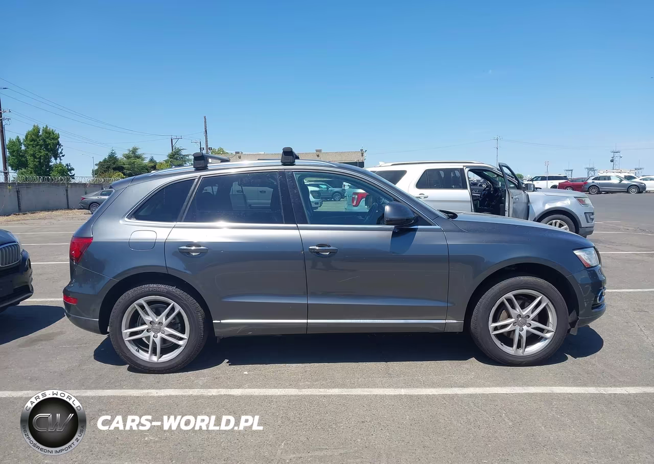 2015 Audi Q5 2.0T Premium VIN:WA1LFAFP7FA110434 - 13