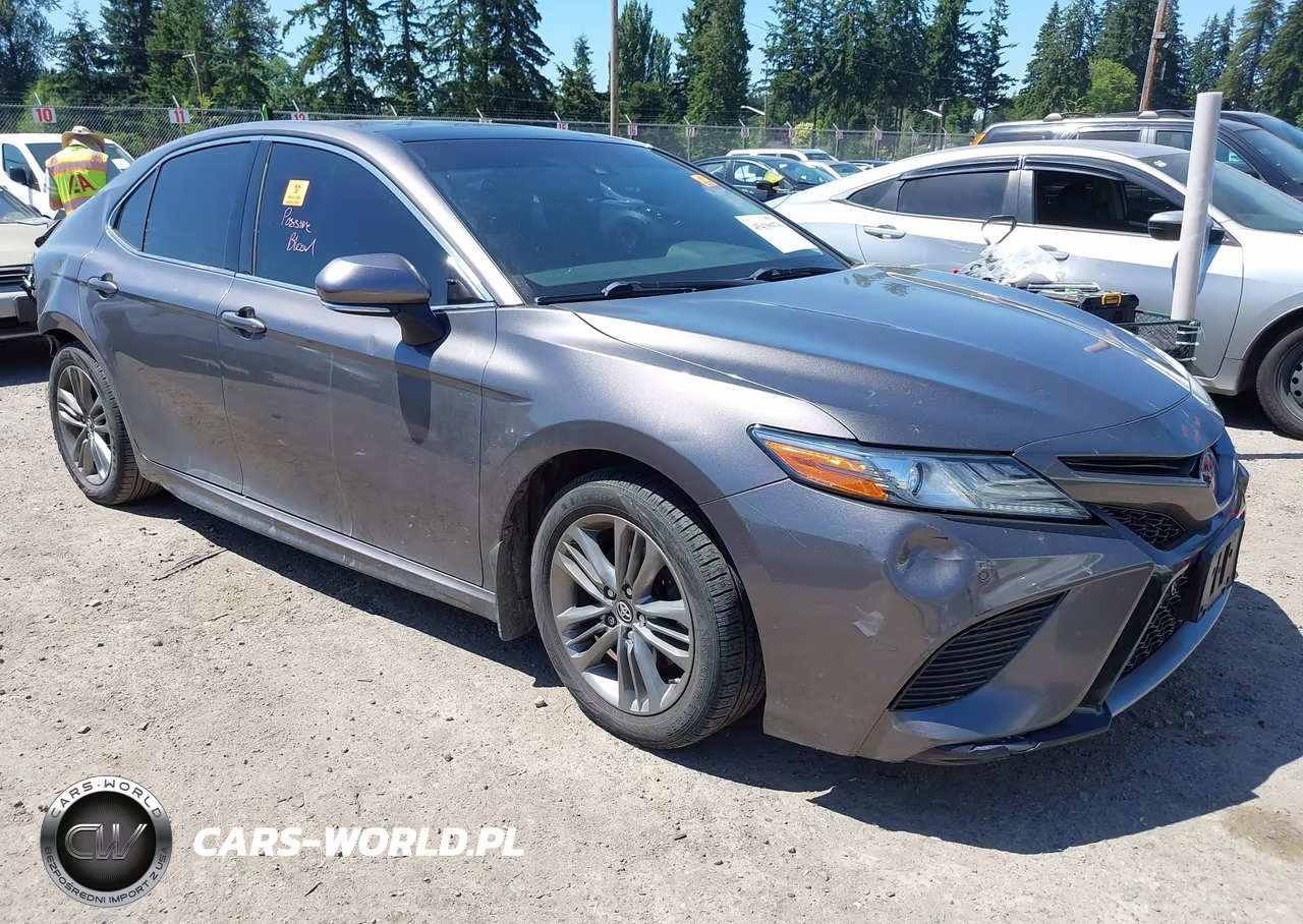 2018 Toyota Camry Xse – zdjęcie 1 z 17