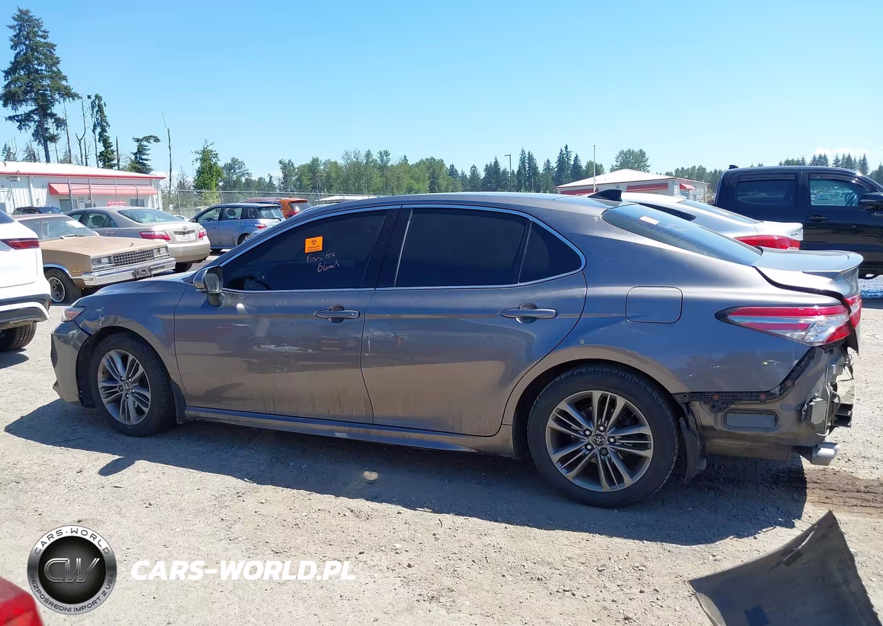 2018 Toyota Camry Xse VIN:4T1B61HK1JU124187 - 15