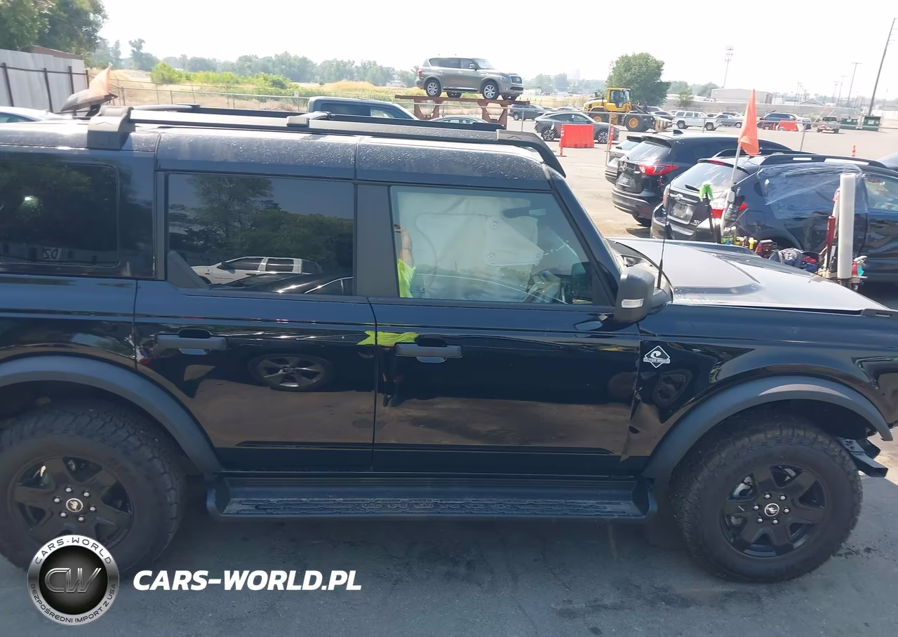 2025 Ford Bronco Outer Banks VIN:1FMEE8BP5SLB75275 - 14