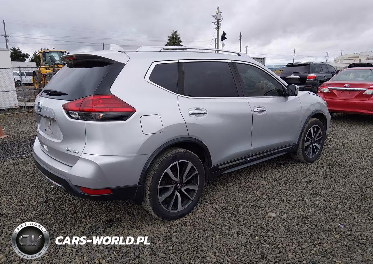 2017 Nissan Rogue Sl VIN:JN8AT2MV0HW019075 - 4