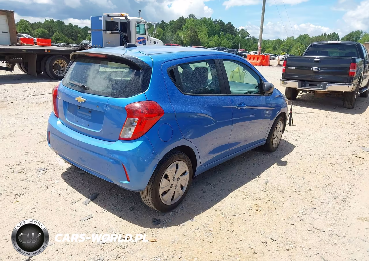 2018 Chevrolet Spark Ls Cvt VIN:KL8CB6SA5JC423584 - 4