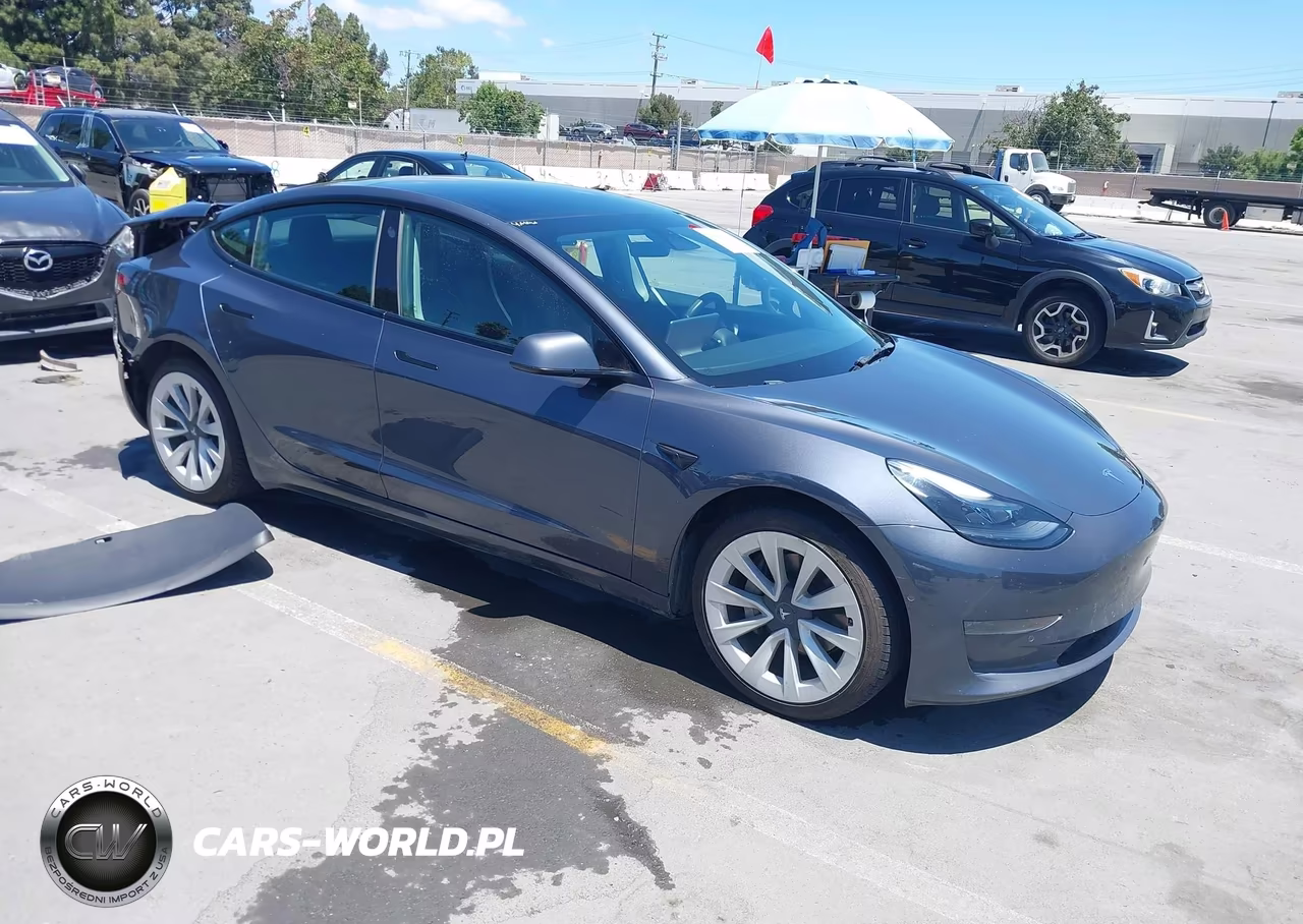 2022 Tesla Model 3 Rear-Wheel Drive – zdjęcie 1 z 19