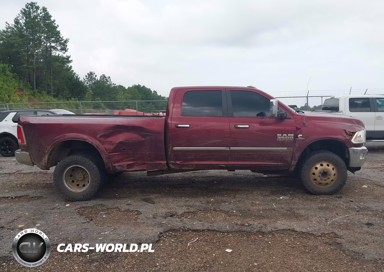 2016 Ram 3500 Laramie VIN:3C63RRJL8GG372053 - 13