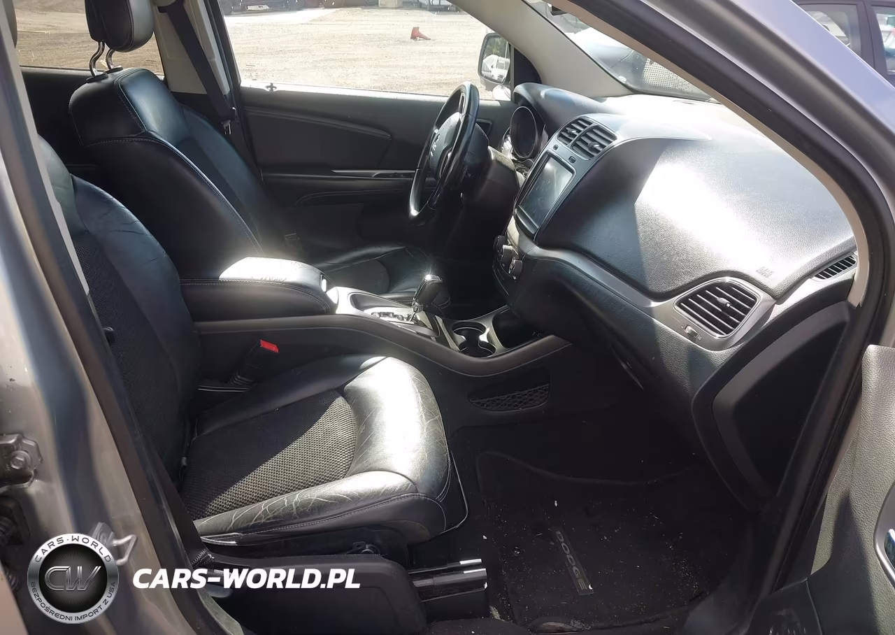 2015 Dodge Journey Crossroad VIN:3C4PDCGB5FT752655 - 5