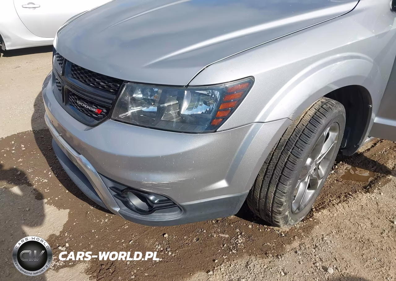 2015 Dodge Journey Crossroad VIN:3C4PDCGB5FT752655 - 6