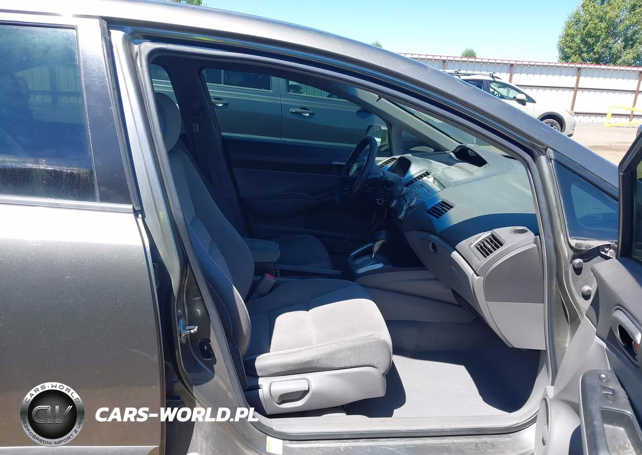 2008 Honda Civic Lx VIN:2HGFA16518H317942 - 5
