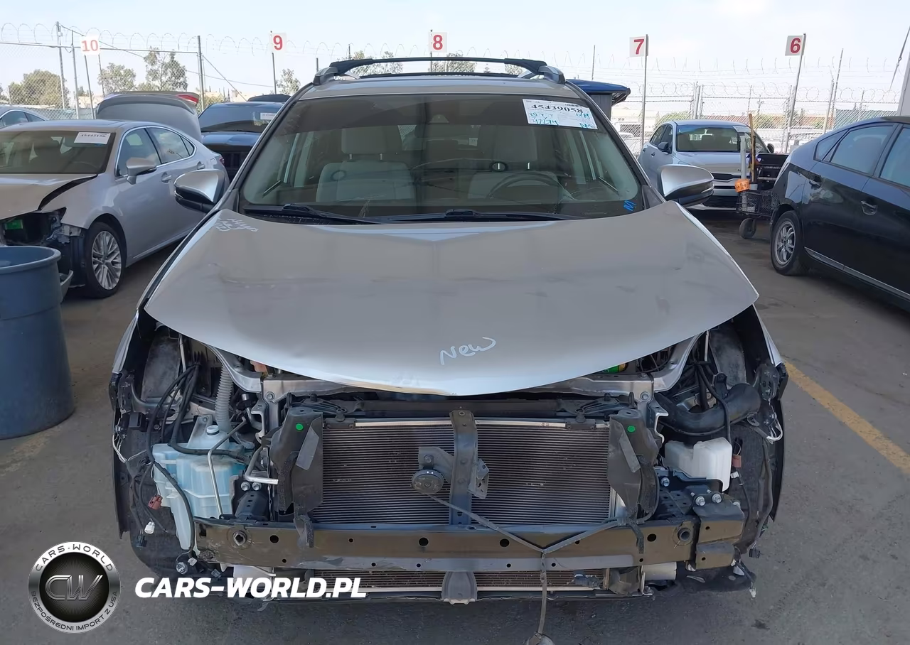 2018 Toyota Rav4 Xle VIN:JTMWFREV4JD130584 - 13