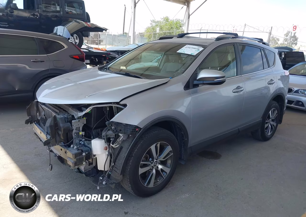 2018 Toyota Rav4 Xle VIN:JTMWFREV4JD130584 - 2