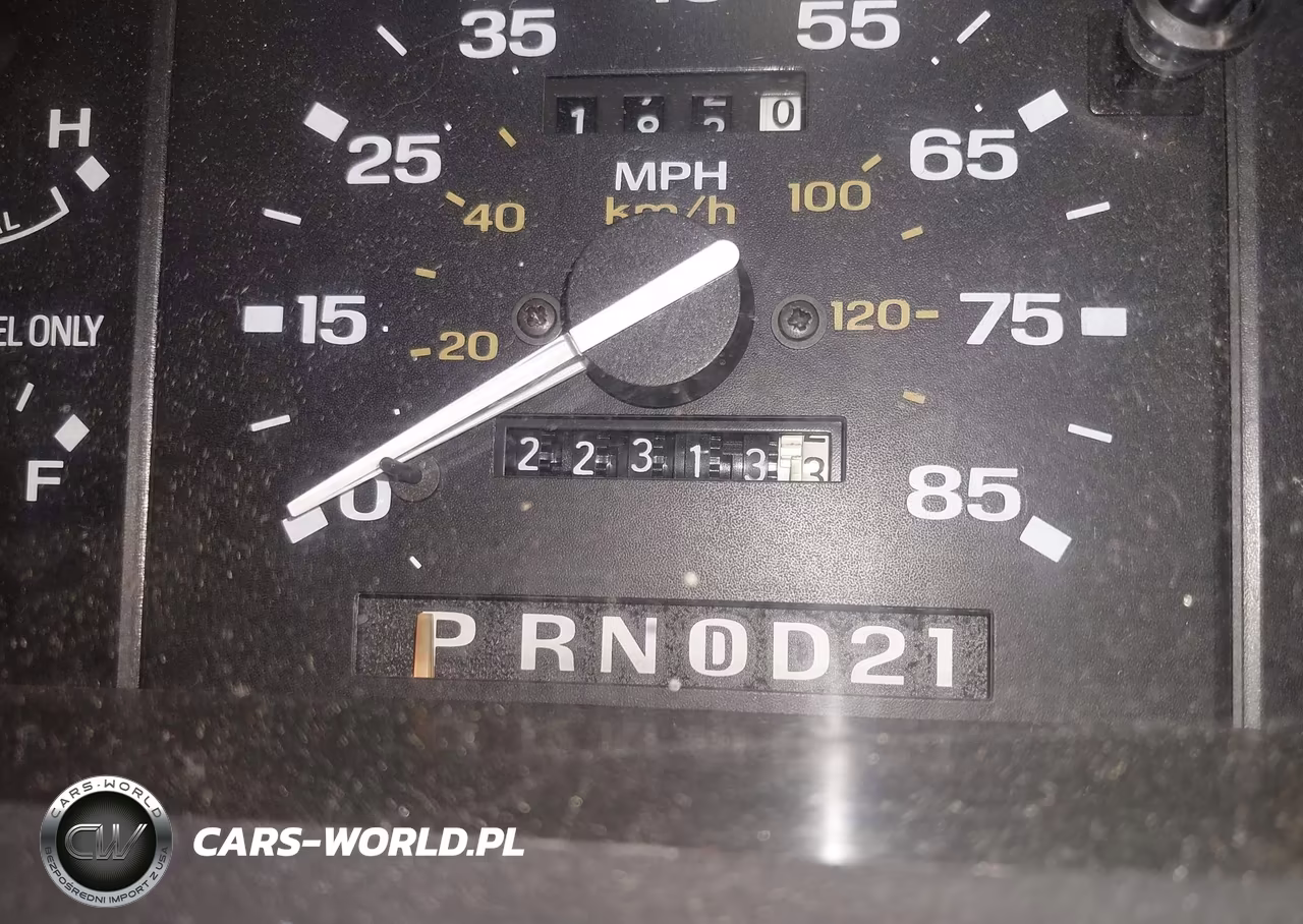 1992 Ford Explorer VIN:1FMDU34X0NUD94805 - 12