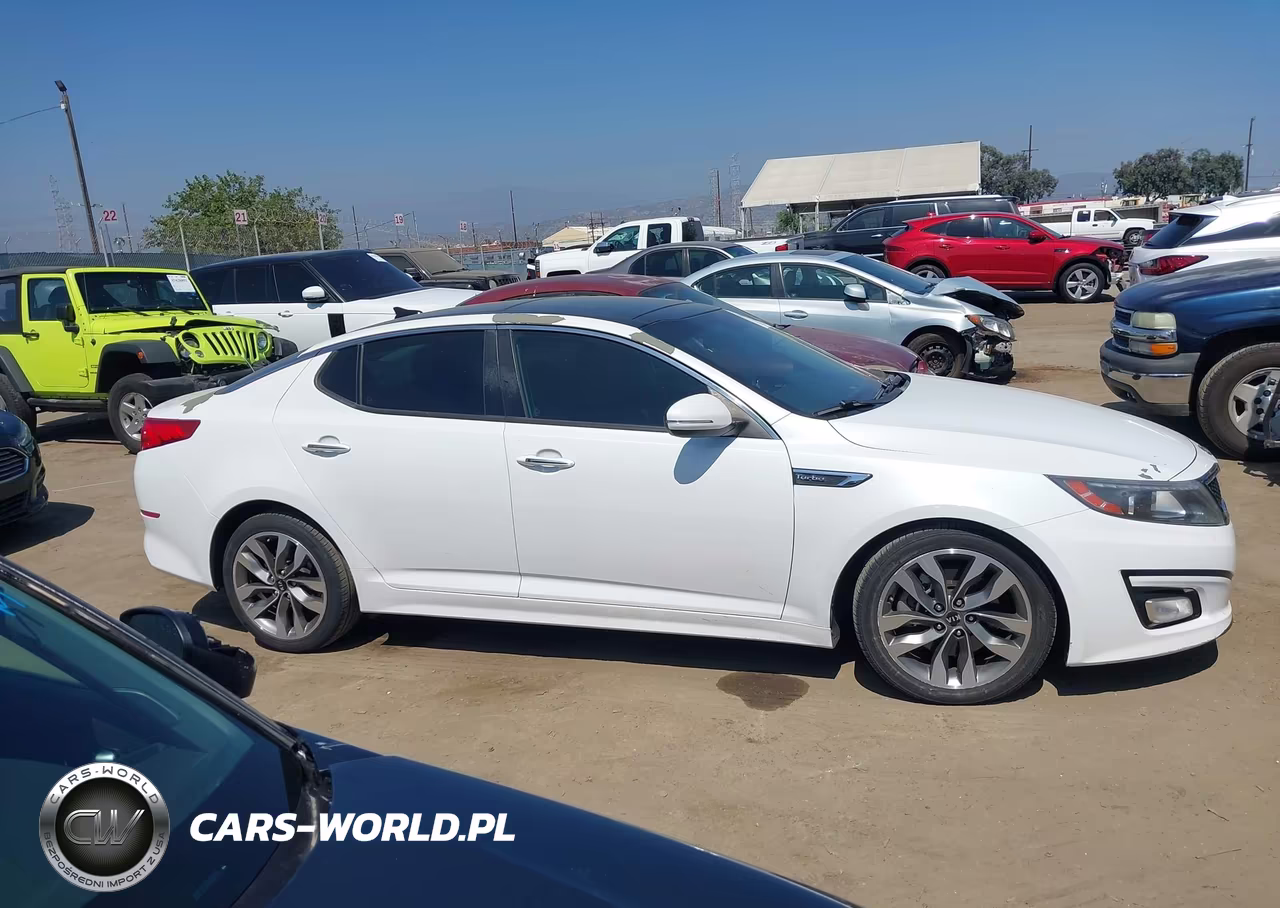 2015 Kia Optima Sx Turbo VIN:5XXGR4A69FG387721 - 13