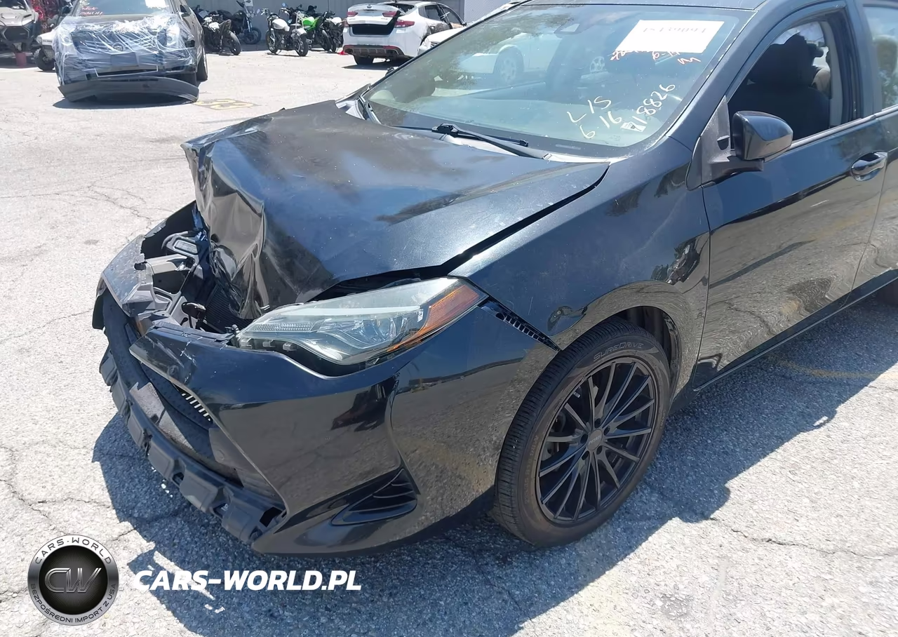 2017 Toyota Corolla Le VIN:5YFBURHE7HP718826 - 18