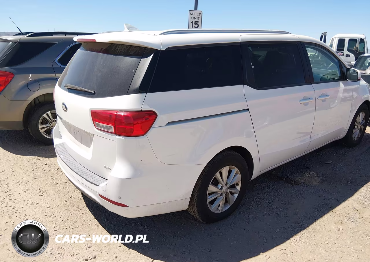 2016 Kia Sedona Lx VIN:KNDMB5C19G6203764 - 4