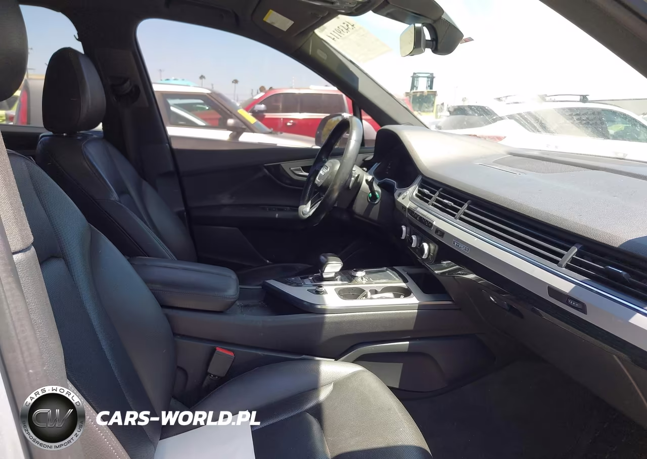 2018 Audi Q7 2.0T Premium VIN:WA1LHAF79JD001751 - 5