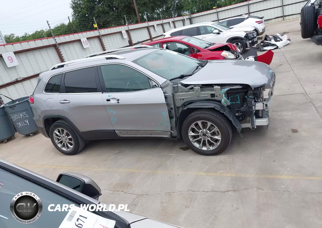 2020 Jeep Cherokee Latitude Plus Fwd VIN:1C4PJLLB9LD653692 - 14