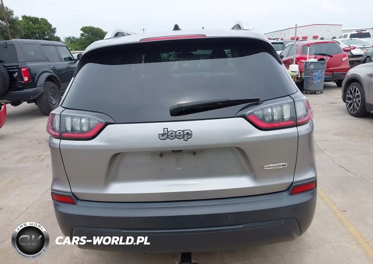 2020 Jeep Cherokee Latitude Plus Fwd VIN:1C4PJLLB9LD653692 - 17