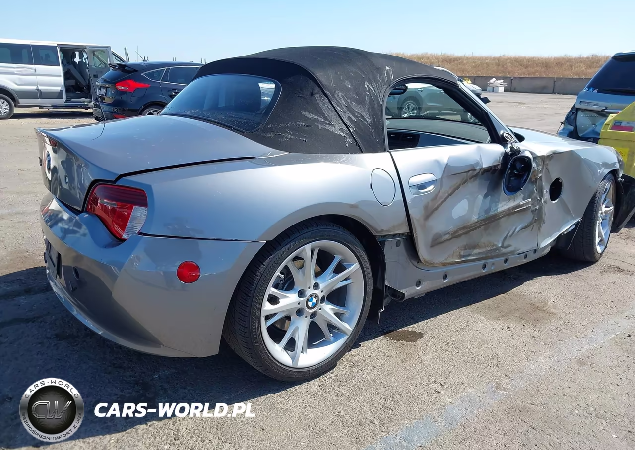 2008 BMW Z4 3.0I VIN:4USBU33578LW75399 - 4