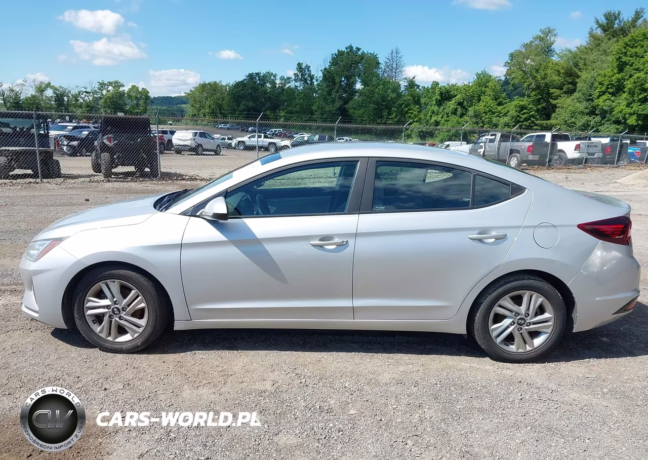 2020 Hyundai Elantra Sel VIN:5NPD84LF7LH508068 - 14