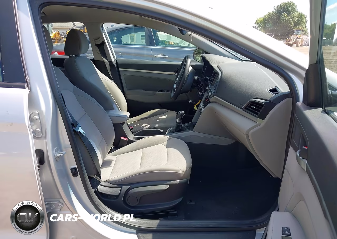 2020 Hyundai Elantra Sel VIN:5NPD84LF7LH508068 - 5