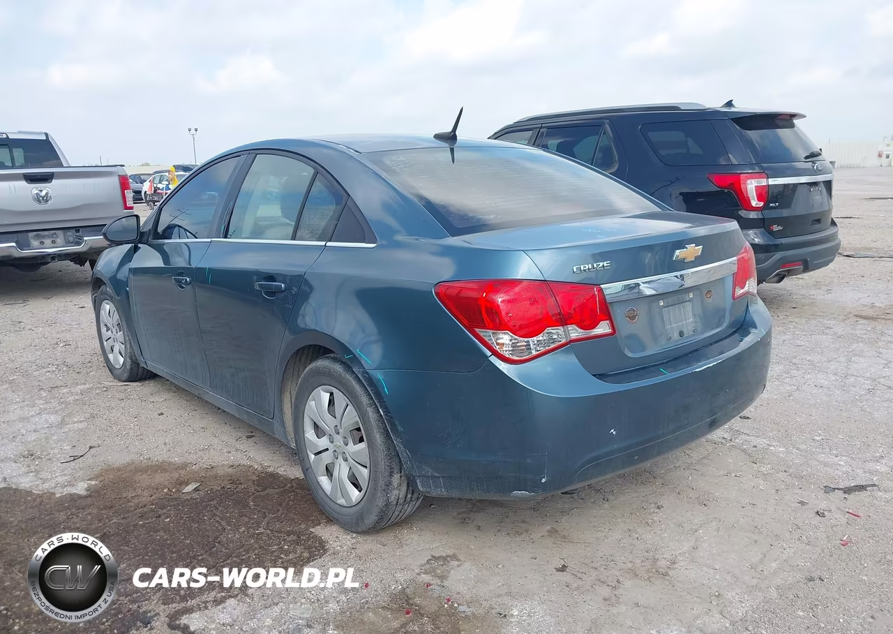 2012 Chevrolet Cruze Ls VIN:1G1PC5SH1C7243603 - 3
