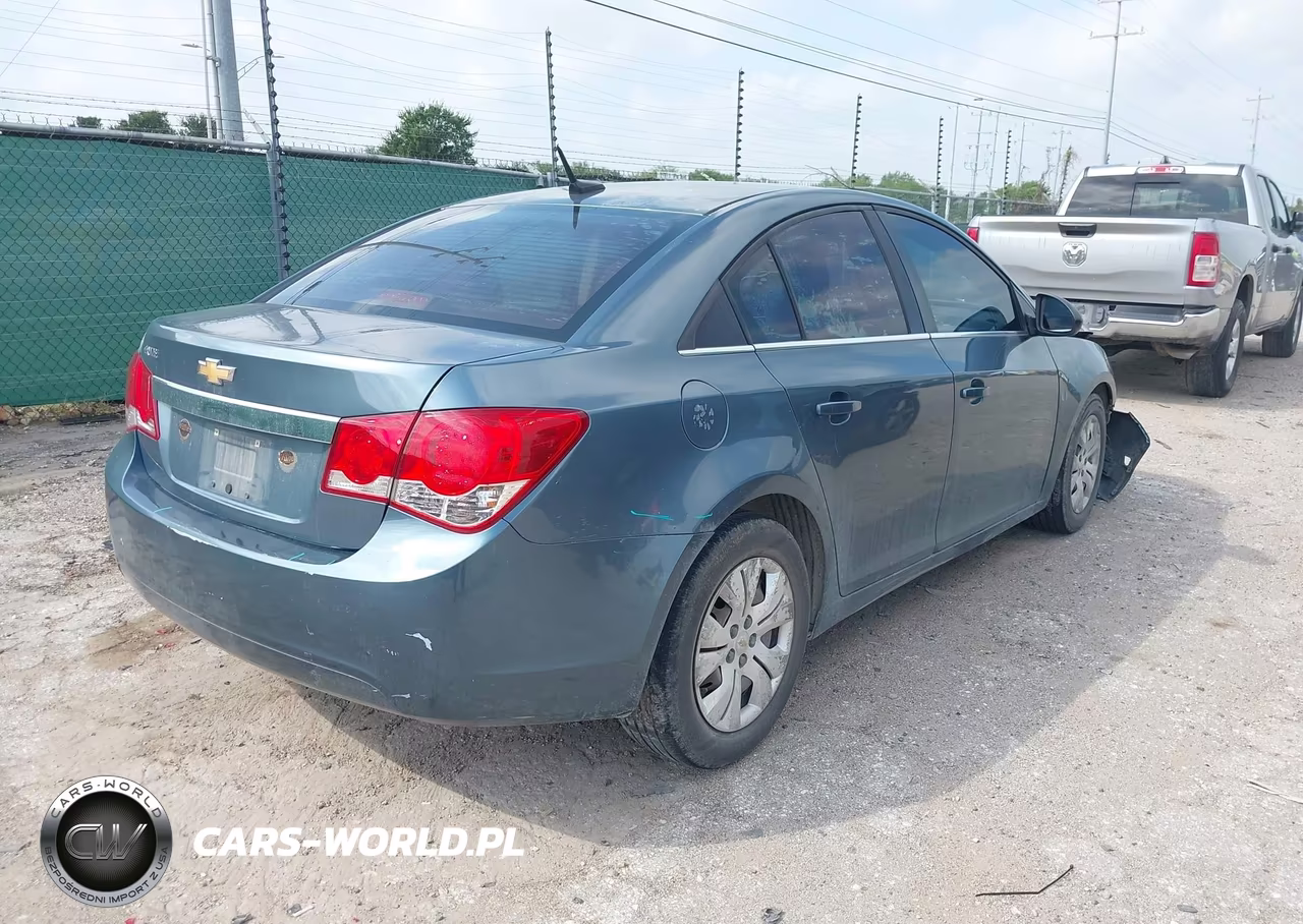2012 Chevrolet Cruze Ls VIN:1G1PC5SH1C7243603 - 4