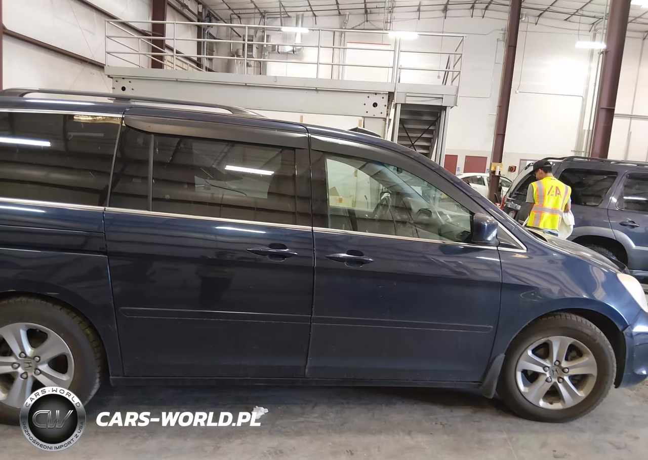 2008 Honda Odyssey Touring VIN:5FNRL38908B073255 - 13